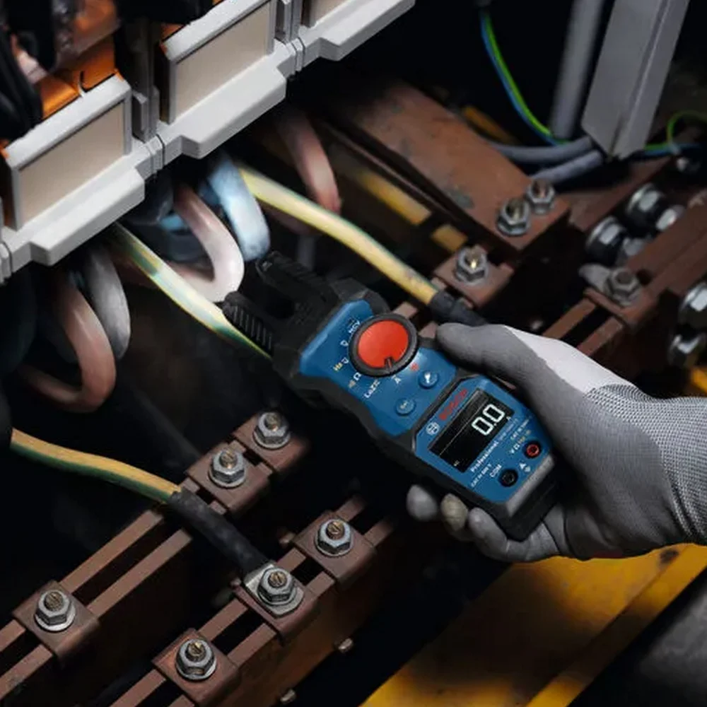 Alicate Amperimetro Digital DE Garfo 1000V AC/DC CAT.III 200A AC Bosch GFM 1000-15