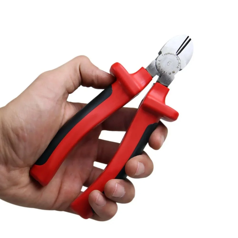 Alicate de Corte Diagonal Isolado 1000V IEC60900 NR10 CRV 6" Tramontina Pro 44301/016