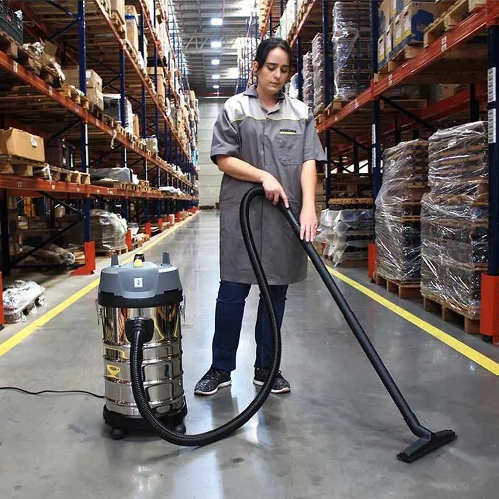 Aspirador de Po e Liquido Profissional 30L 220V 1600W Karcher NT 3000