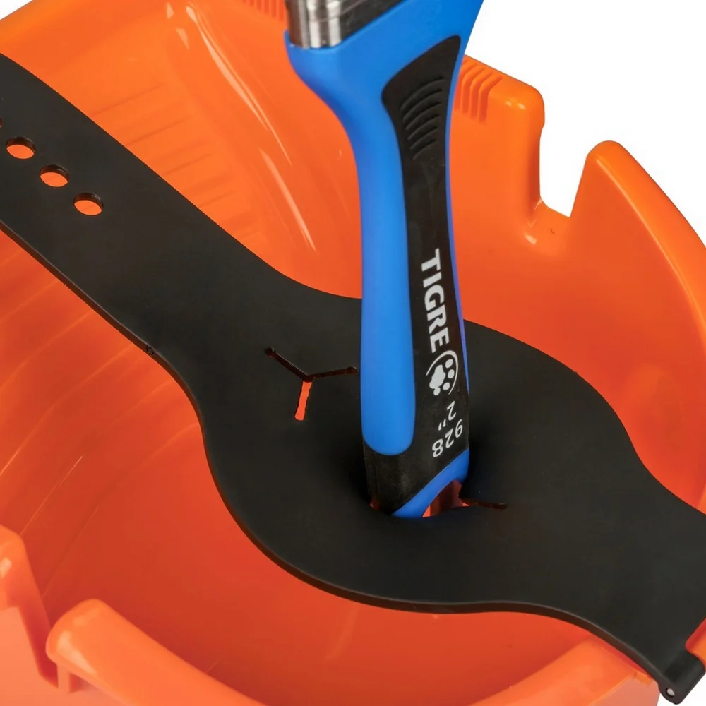 Cacamba Plastica Pro de Mao para Pintura 2L Tigre 2309-01