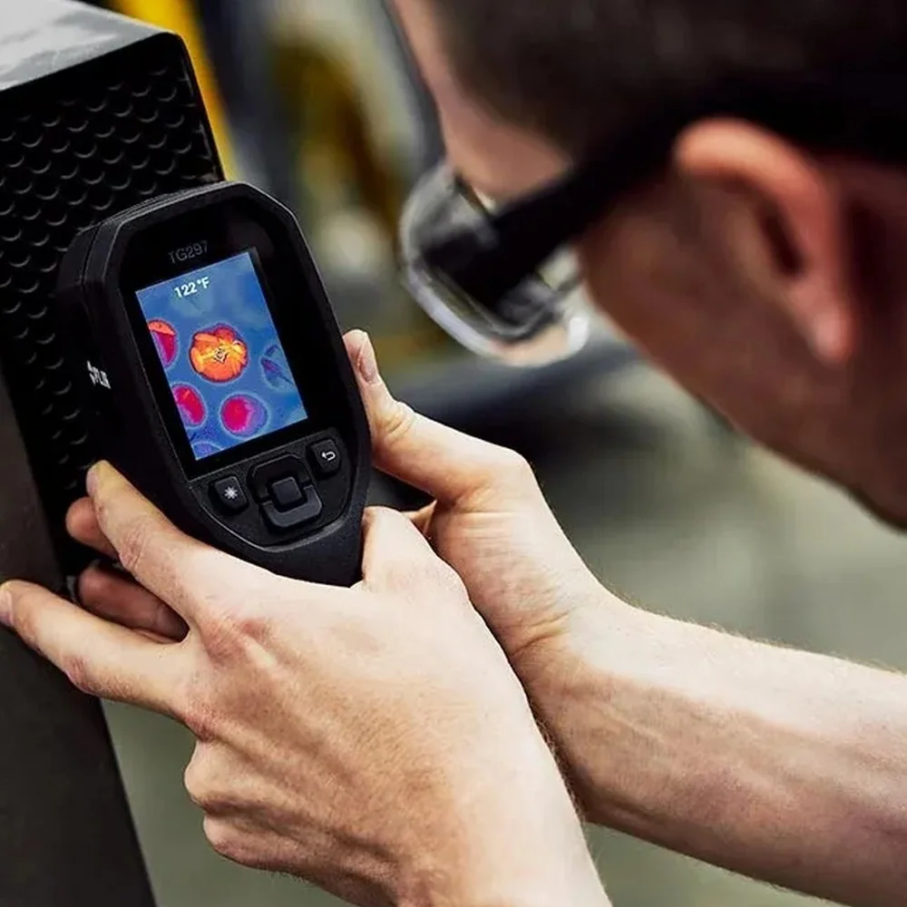 Camera Termografica Termovisor 19200 Pixels -25A1030CELSIUS Flir TG297