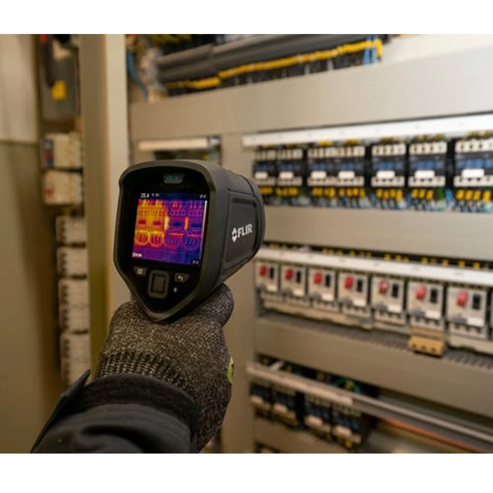 Camera Termografica Termovisor 43200 Pixels -20A550 CELSIUS Flir E6 PRO