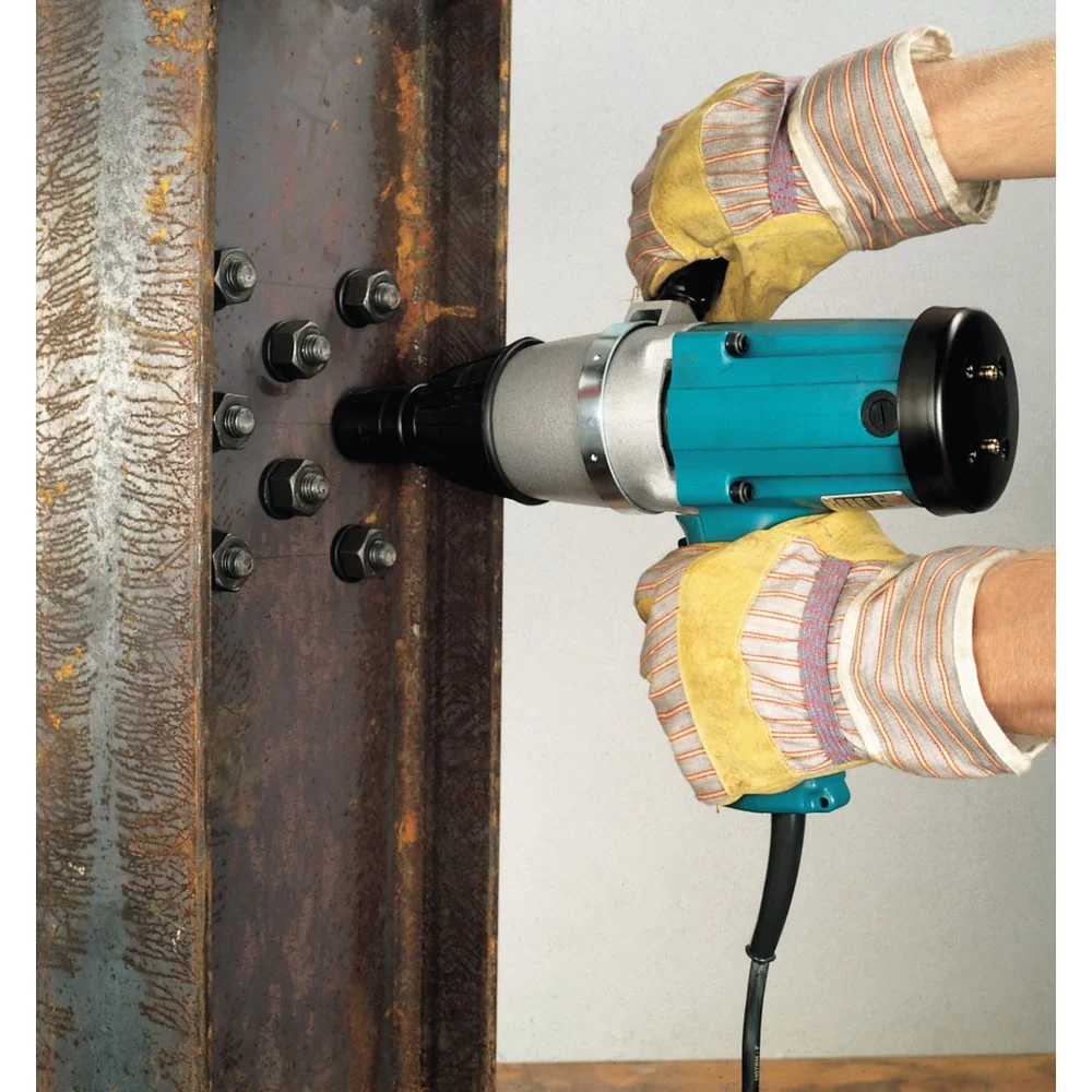 Chave de Impacto 588NM com Maleta 3/4" 220V 850W Makita 6906