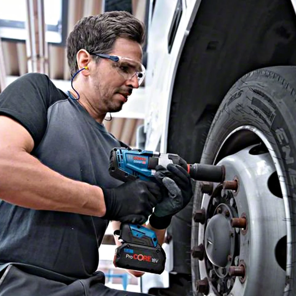 Chave de Impacto a Bateria 18V 1000NM Brushless Biturbo Sem Carregador e Bateria 1/2" Bosch GDS 18V-1000