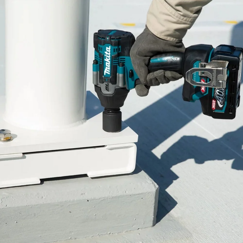 Chave de Impacto a Bateria 40V 760NM Brushless Maleta Carregador e 2 Baterias 4AH 1/2" Bivolt Makita TW007GM201