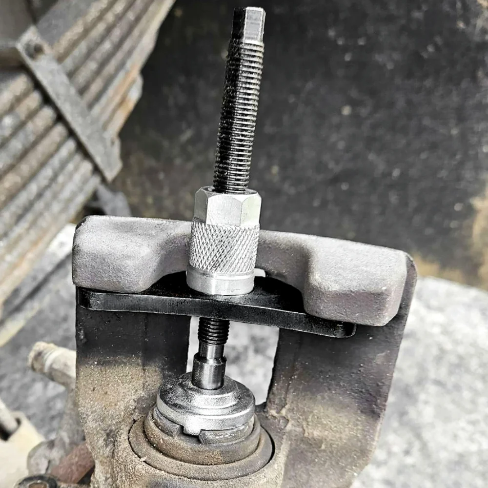 Chave Retornar Embolo Pinca Freio Traseira Vw Delivery Express Raven 756001