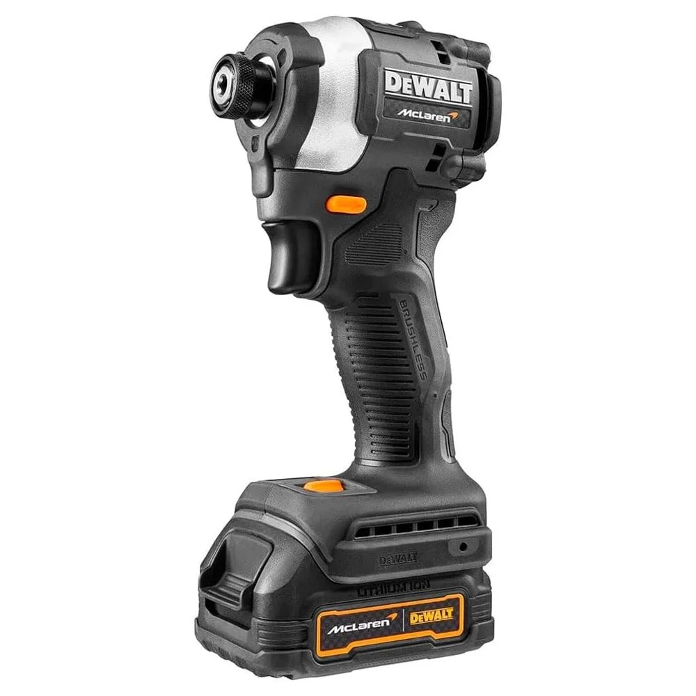 Combo Parafusadeira+furadeira Impacto 20V Carregador Maleta e 2 Baterias 2AH Mclaren 1/2" 1/4" Bivolt Dewalt DCK200ME2GT-BR