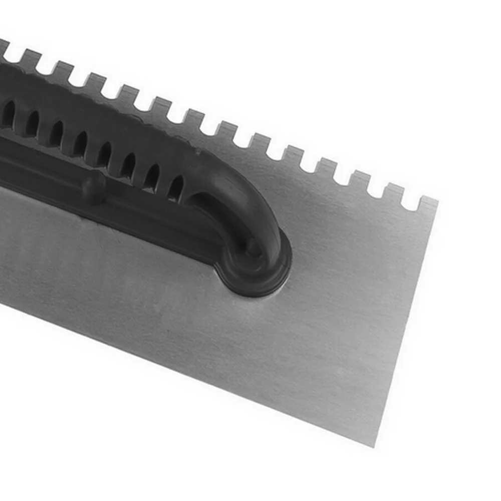 Desempenadeira de Aco Dentada Cabo Plastico 480X120MM Max 19350