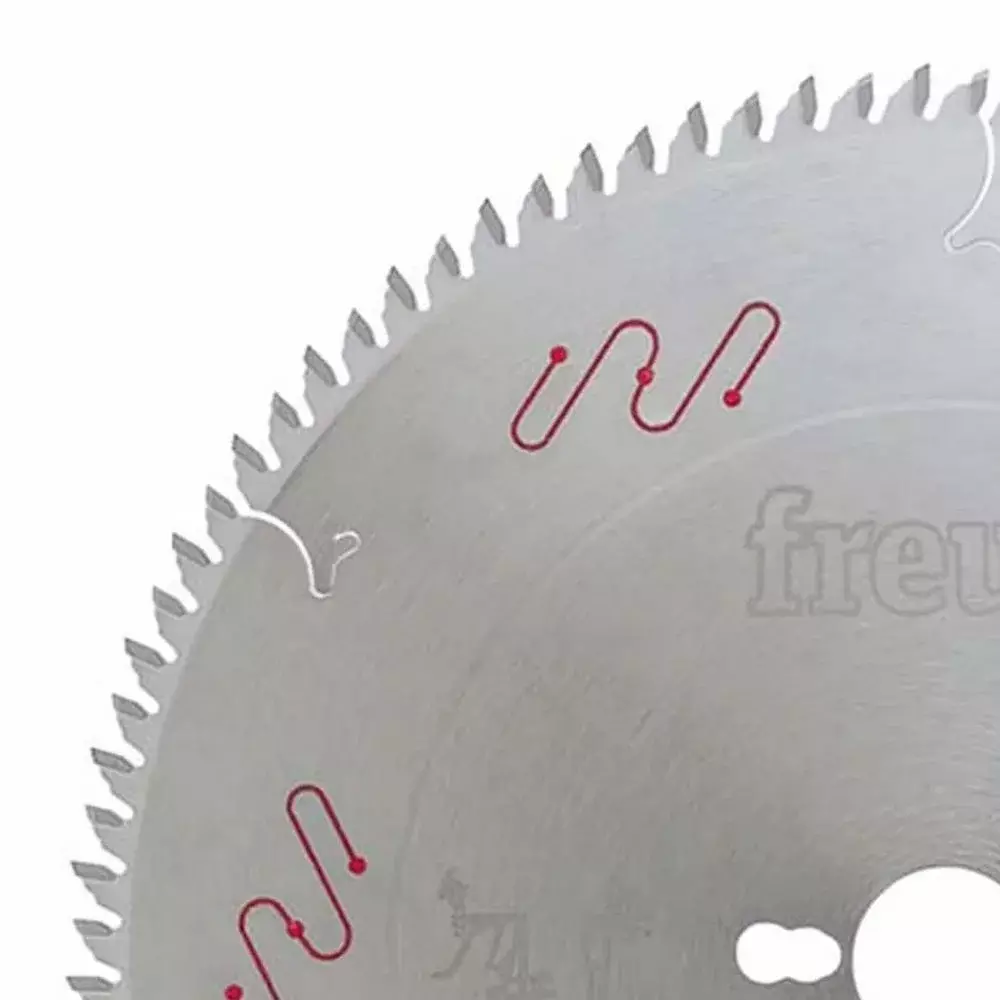 Disco de Serra Circular Widia Para MDF MDP e Compensados 300X30X96D Freud LU3A0300