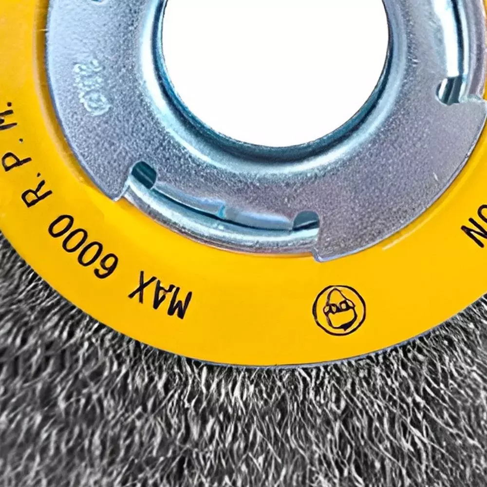 Escova de Aco Carbono Circular FIO 0,30MM 6X1/2" Pequi 544160