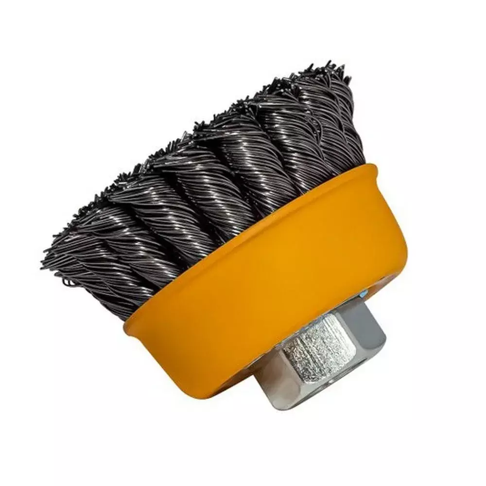 Escova de Aco Carbono Copo Trancada FIO 0,50 2.1/2"X14MM Pequi 608151BP