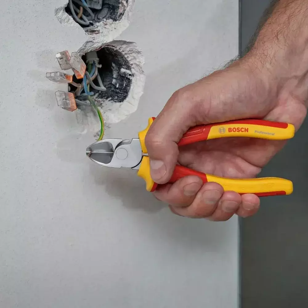 Jogo Ferramentas de Uso Geral Isoladas 5pcs 1000V VDE EN/IEC60900 Bosch 1600A02NG2
