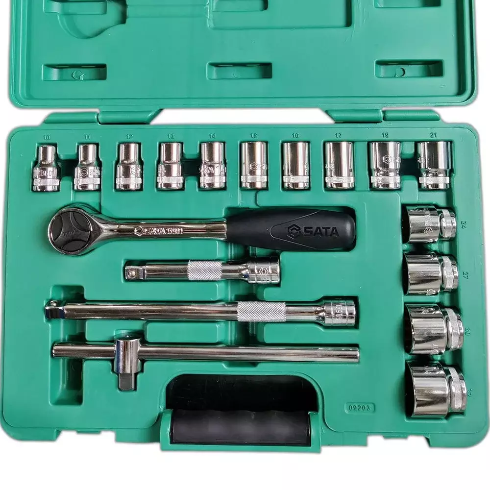 Jogo Soquete 1/2" Estriado 18pcs 14 Soquetes 4 Acessorios CRV 10 A 32MM Sata ST09203SJ