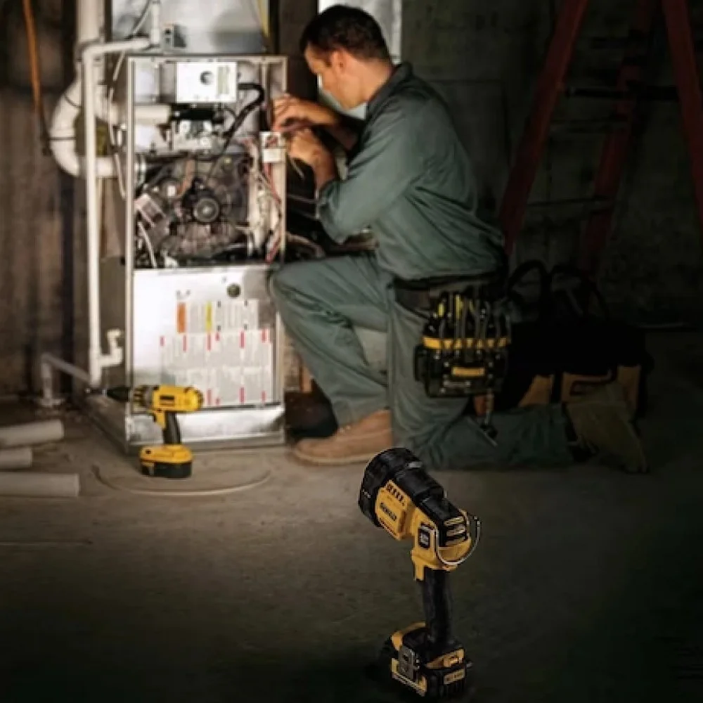 Lanterna de Led Profissional a Bateria 20V Max Spotlight Sem Carregador e Bateria 1000 LUMENS Dewalt DCL043