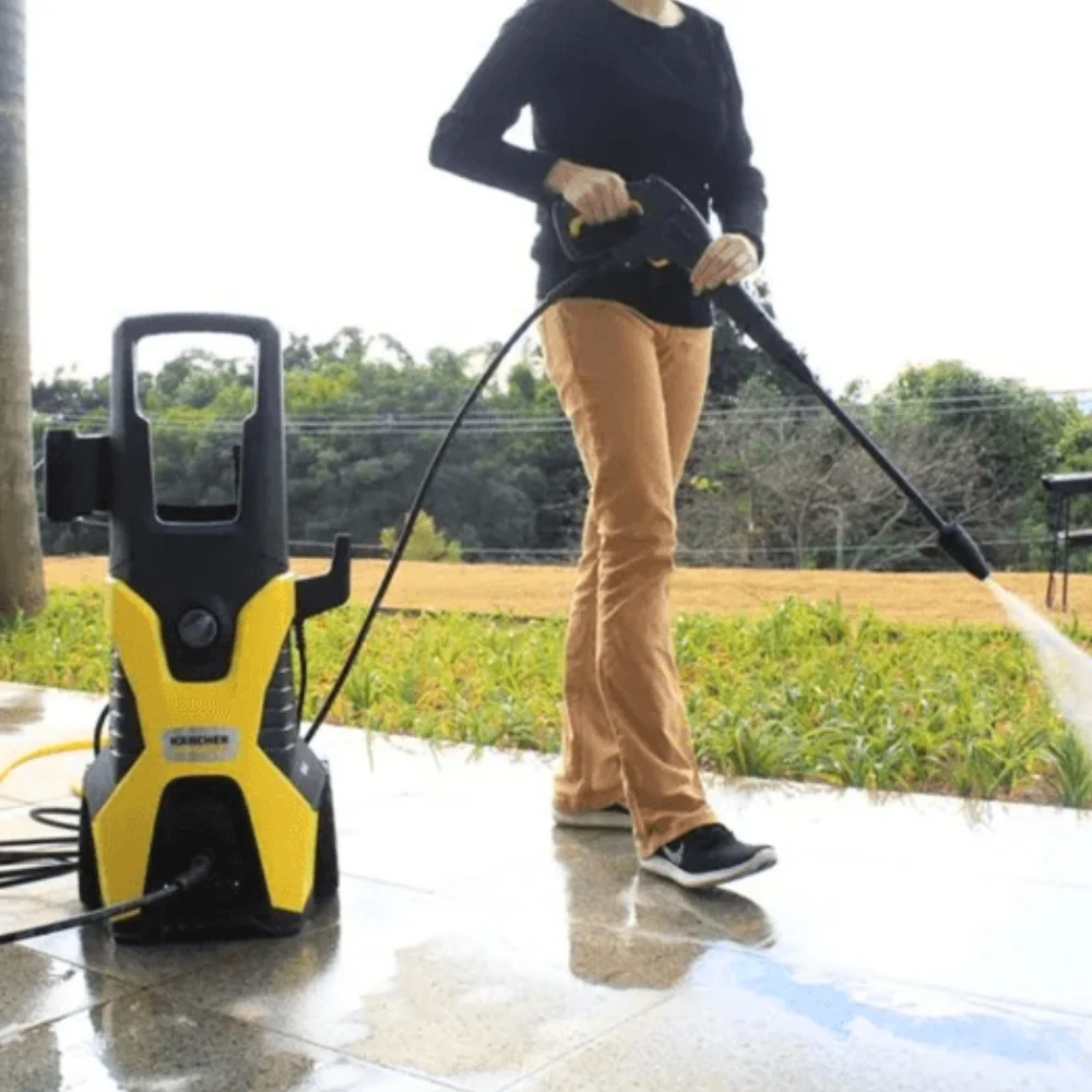 Lavadora de Alta Pressao Profissional 6L/MIN 1885PSI 110V 1700W Karcher K4 POWER