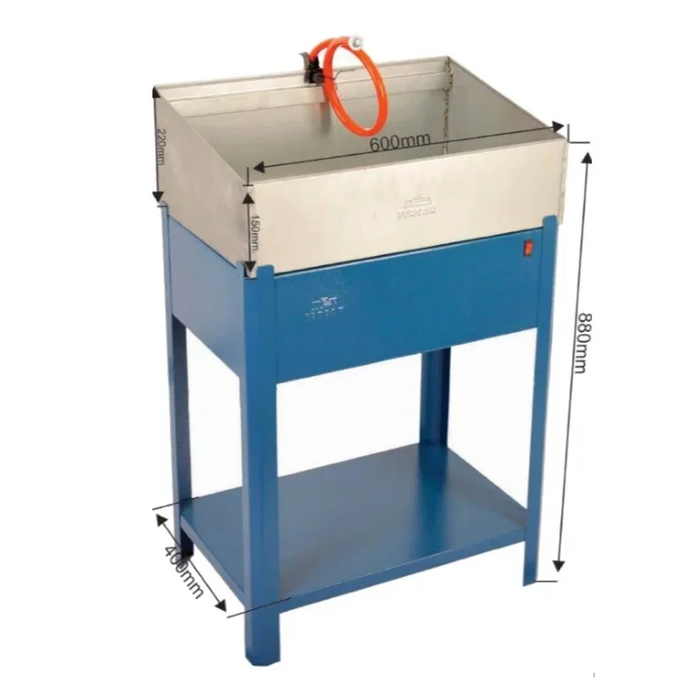 Lavadora de Pecas Com Eletrobomba e Reservatorio de 20L 60X40X88CM 110V Fercar LV610