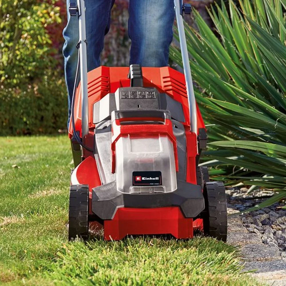 Maquina de Cortar Grama a Bateria 18V Com Carregador 1 Bateria 3AH e Recolhedor 25L 300MM Bivolt Einhell GE-CM 18/30 LI