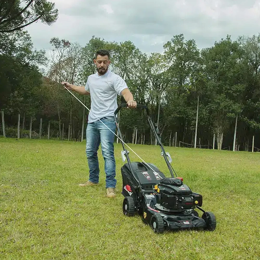 Maquina de Cortar Grama a Gasolina Com Recolhedor 40L Corte 42CM Motor 4T 3.5HP Toyama TLM420RM-38