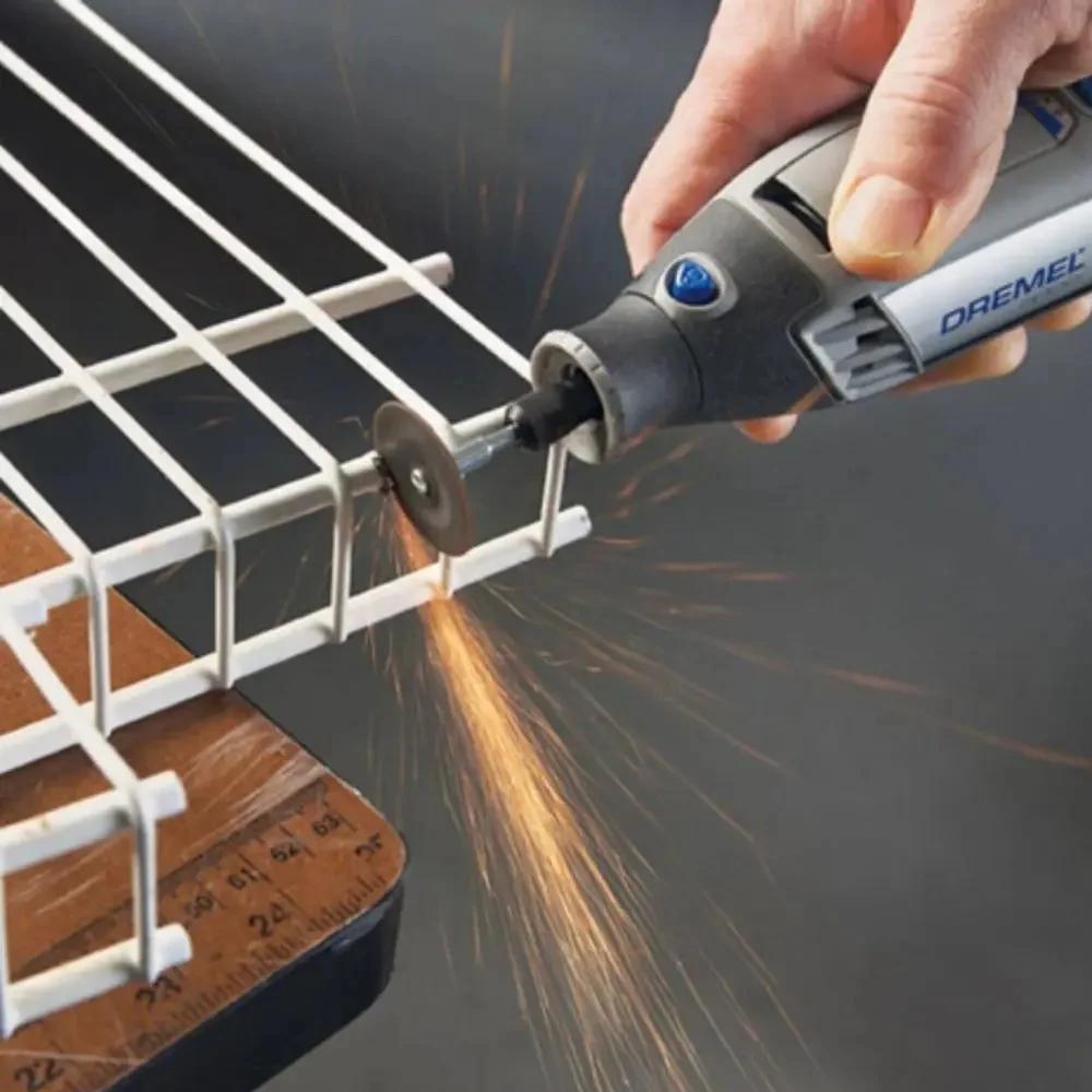 Micro Retifica com Maleta e 30 Acessorios 2 Acoplamentos 110V Dremel 3000