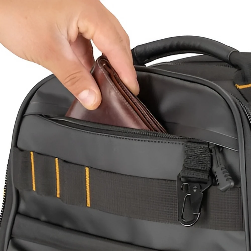 Mochila para Ferramentas Base Impermeavel 18" Dewalt DWST560102