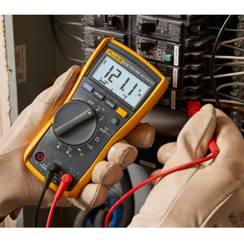 Multimetro Digital True Rms 600V AC/DC CAT.III 10A-40M OHMS Fluke 115