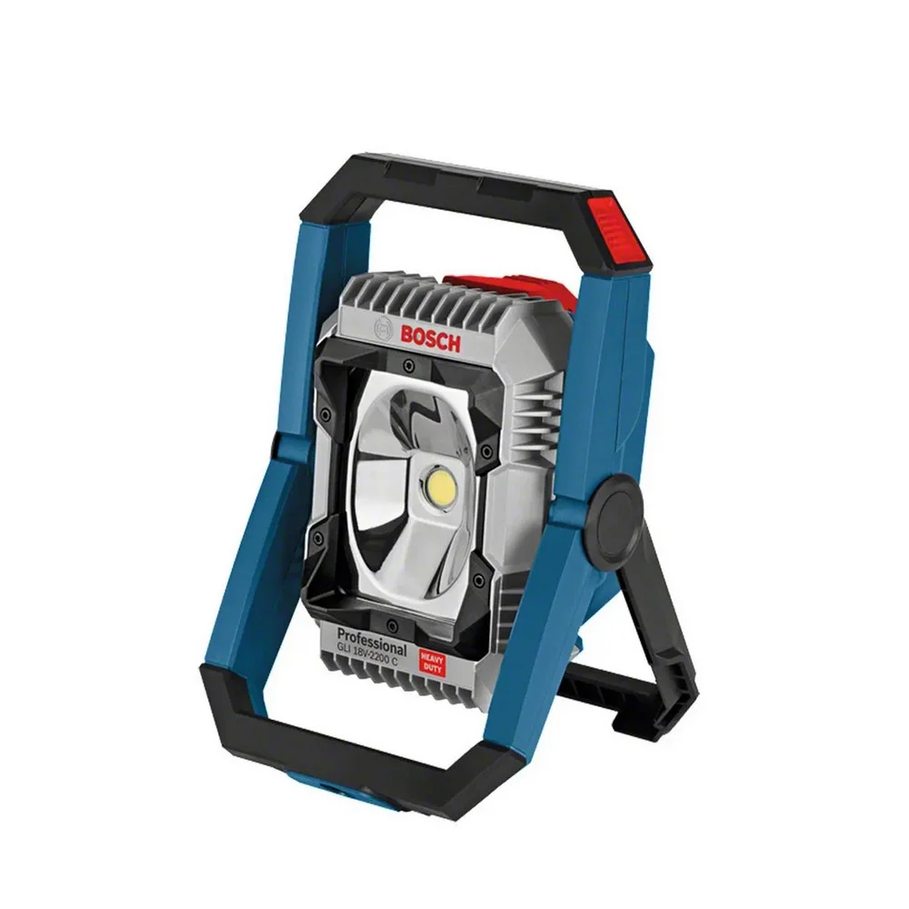 Pague Menos Bosch 18V - Refletor de Led 2200 Lumens+Multicortadora Oscilante+2 Baterias 18V 4ah e Carregador Bivolt BOSCH