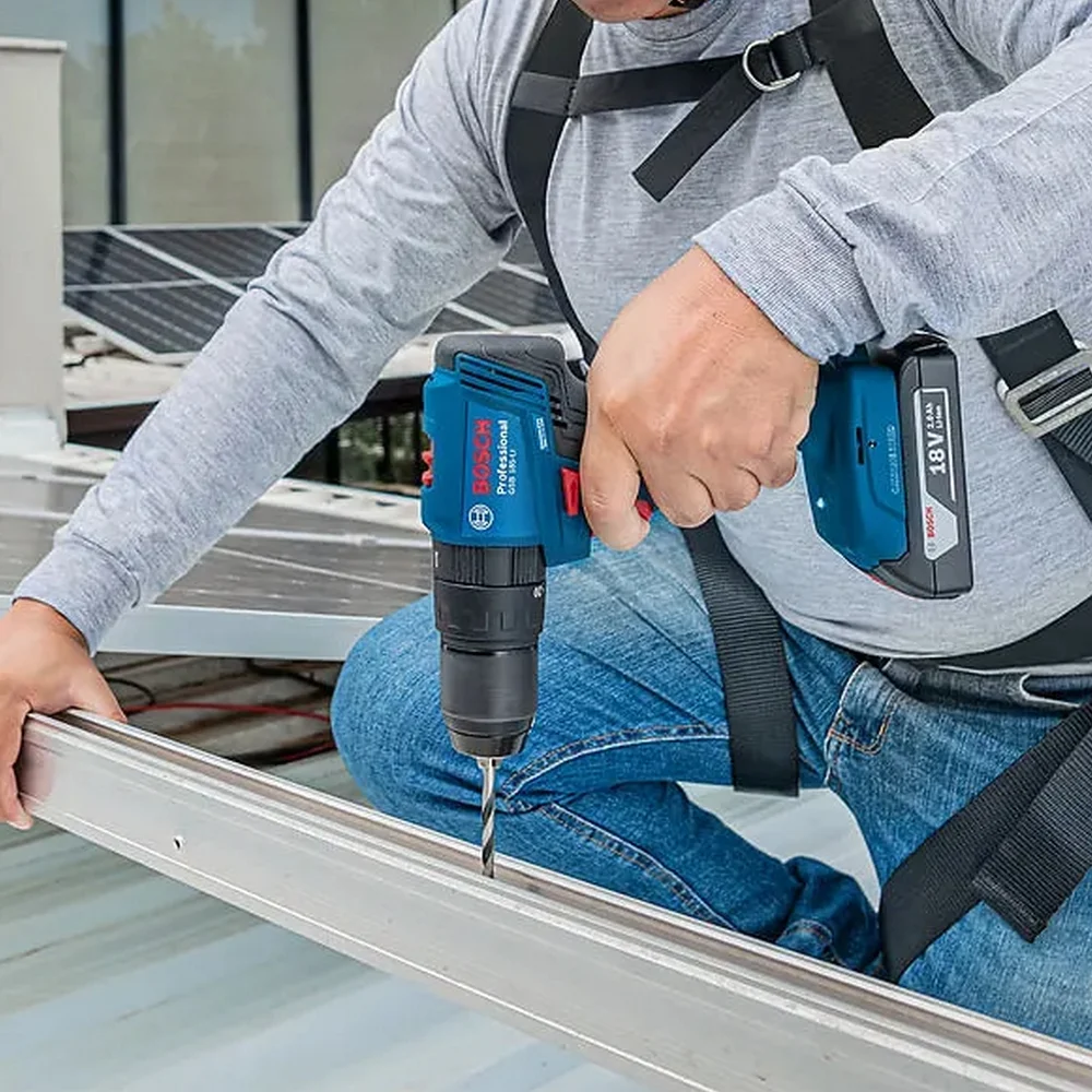 Parafusadeira Furadeira Impacto Bateria 18V Brushless Sem Bateria e Carregador 1/2" Bosch GSB 185-LI