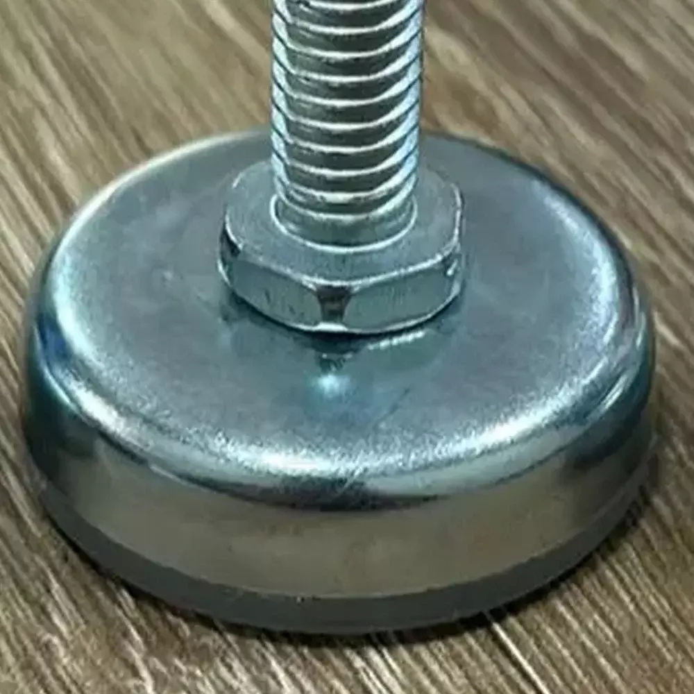 Pe Nivelador de Metal Para Moveis Mesas e Outros 35MM 3/8X1 Bendoor M13