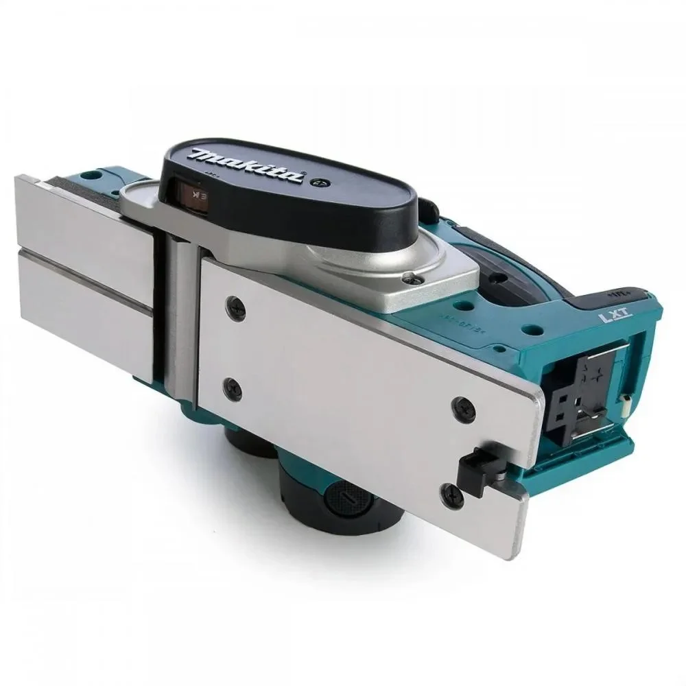 Plaina a Bateria 18v Sem Carregador e Bateria 82MM Makita DKP180Z