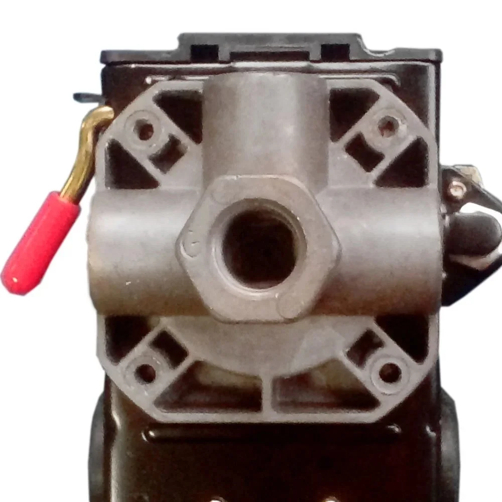 Pressostato Automatico Alta Pressao 4 Vias com Alavanca 135/175PSI Motomil 36348.2