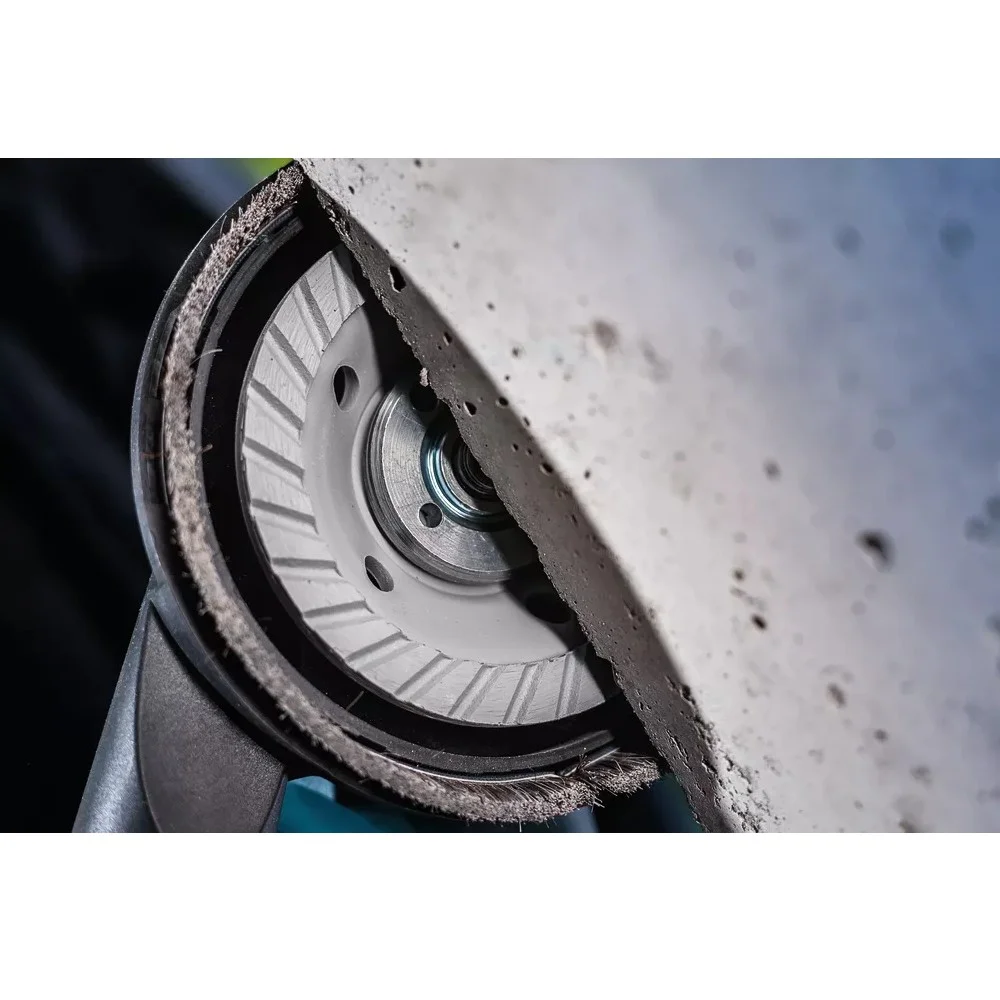 Rebolo Diamantado Tipo Prato Turbo Universal USO Em Esmerilhadeira 4"X22MM Bosch 2608601778
