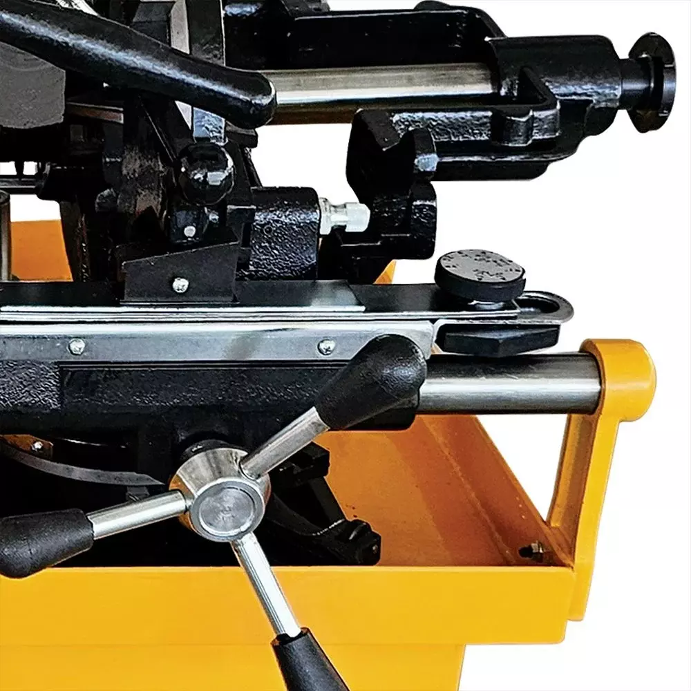 Rosqueadeira Eletrica Profissional 1/2 A 4"-BSPT 220V 750W Ferrari REC-4