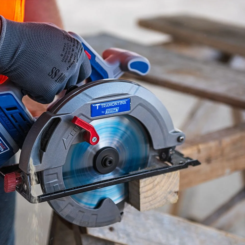 Serra Circular a Bateria 20V Brushless Sem Carregador e Bateria 185MM Tramontina Tota 42309/003