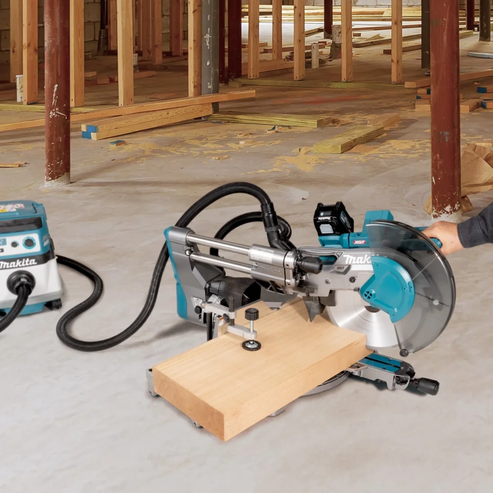 Serra Meia Esquadria a Bateria 40v Brushless Sem Carregador e Bateria 12" Makita LS003GZ