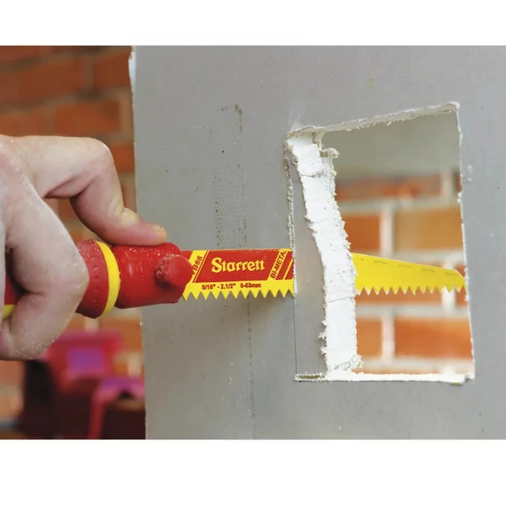 Serrote para Gesso e Drywall Cabo Emborrachado 11.1/2" Starrett K137