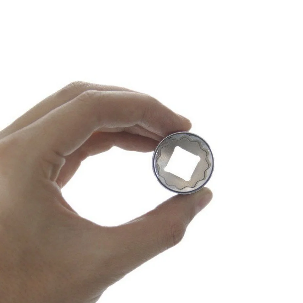 Soquete Estriado Encaixe 1/2" CRV 1/2X8MM Gedore D19