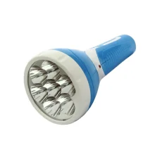 Lanterna Recarregavel com 7 Leds Com 2 Luminosidades 35 LUMENS Bivolt Cazarini 390A