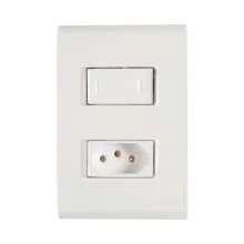 Conj. 4X2 1 Interruptor Paralelo 10 a 250 V e 1 Tomada 2P+T 20 a 250 V Branco Tramontina