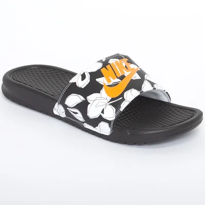 chinelo nike benassi preto e branco