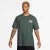 CAMISETA NIKE SB MASCULINA VERDE MUSGO