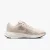 TÊNIS NIKE RUN DEFY FEMININO BEGE/BRANCO