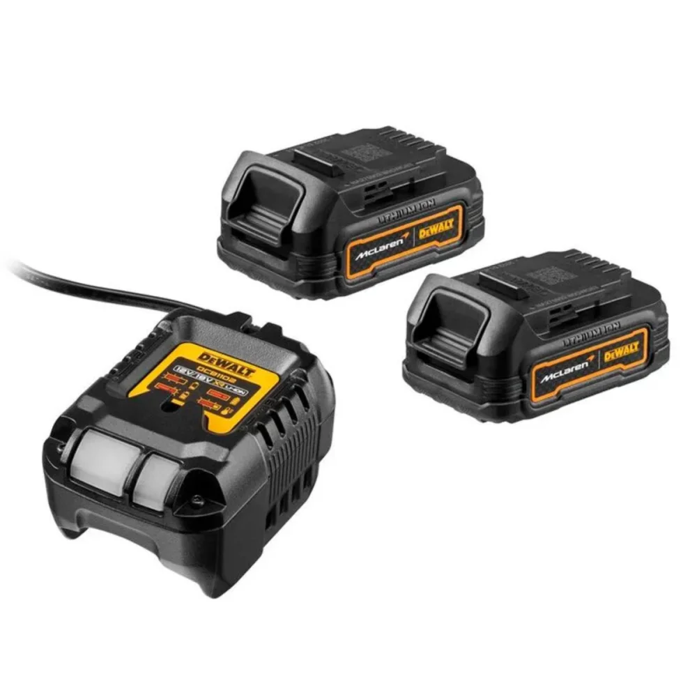 COMBO DE PARAFUSADEIRA / FURADEIRA DE IMPACTO 1/2" + PARAFUSADEIRA DE IMPACTO 1/4" A BATERIA 20V COM 2 BATERIAS E CARREGADOR MCLAREN DCK200ME2GT-BR - DEWALT