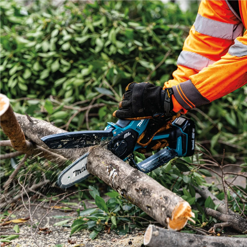 CORTADOR DE GALHO 150 MM A BATERIA 18V BRUSHLESS COM BATERIA E CARREGADOR DUC150SF01 - MAKITA