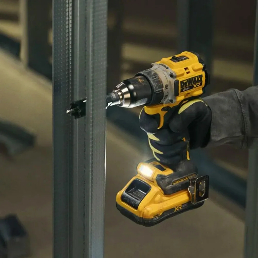 PARAFUSADEIRA / FURADEIRA 1/2" 20V MAX XR SEM BATERIA E CARREGADOR DCD801B-B3 - DEWALT