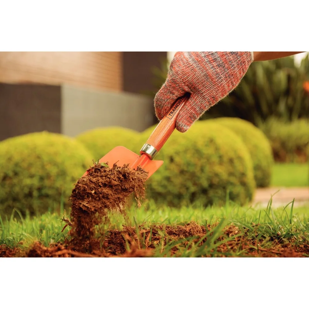 PAZINHA LARGA METÁLICA COM CABO DE MADEIRA - TRAMONTINA