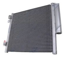 Condensador Valtra T-CVT, T195, T210, T230, T250, BH-Hiteck 144, 154, 174, 184, 194, 210, 224