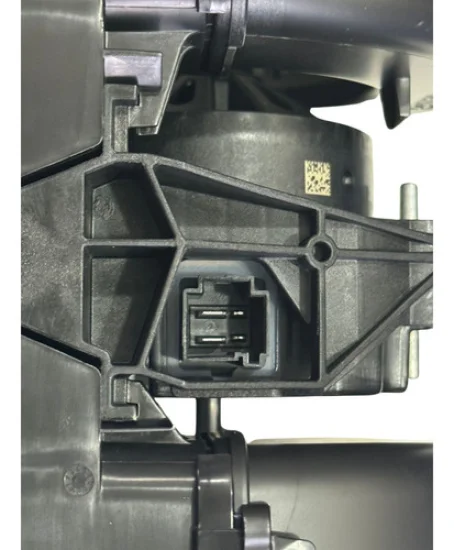 Ventilador da Caixa MB Sprinter 416, 417, 515, 517 CDi 2018> [Teto] [Caixa Mahle] [Original]
