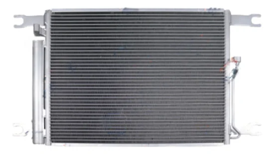 Condensador Ford Cargo 1319, 1723, 2429, 2431, 3031E 2018> [Cabine Nova]