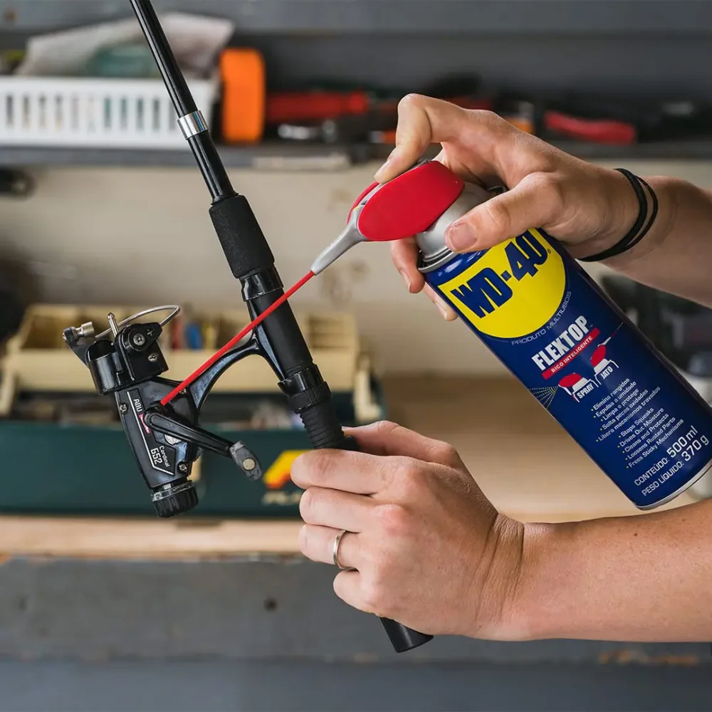 Óleo lubrificante desengripante multiuso bico inteligente WD-40 500ml